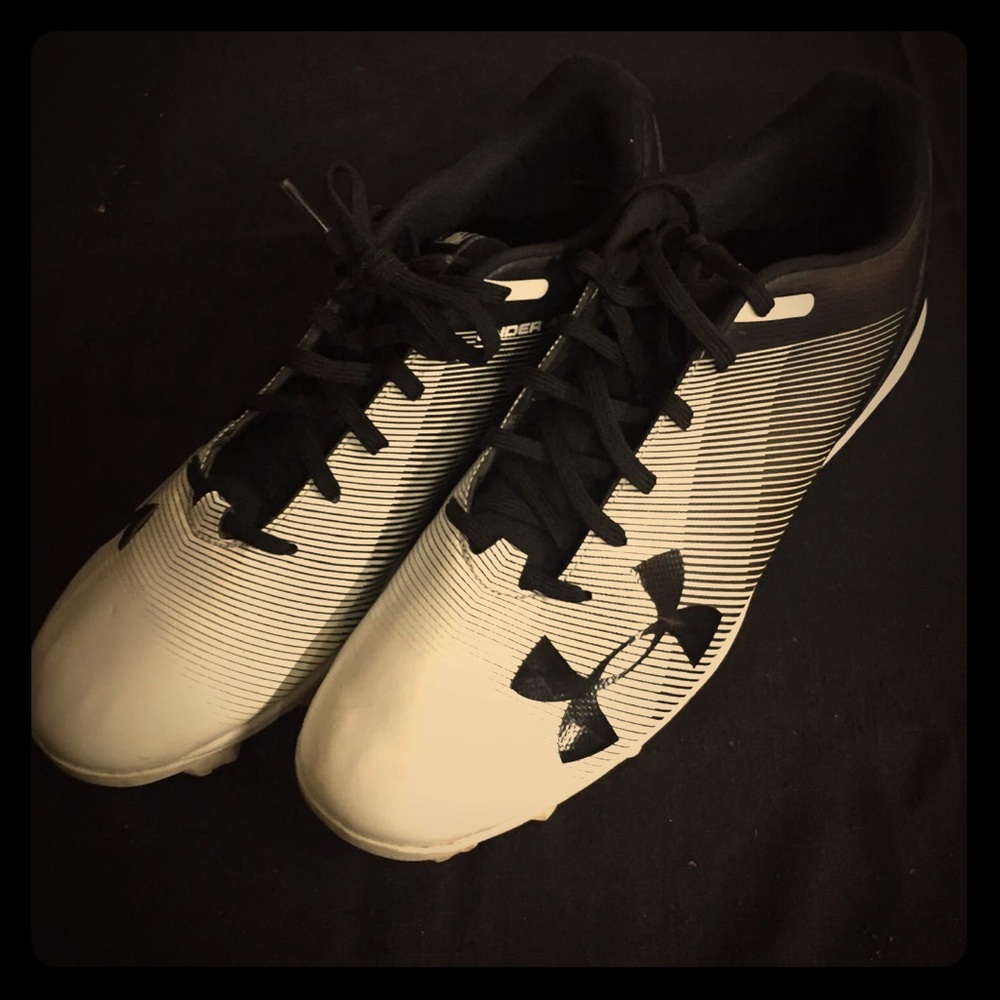 Under Armor Baseball cleats 11